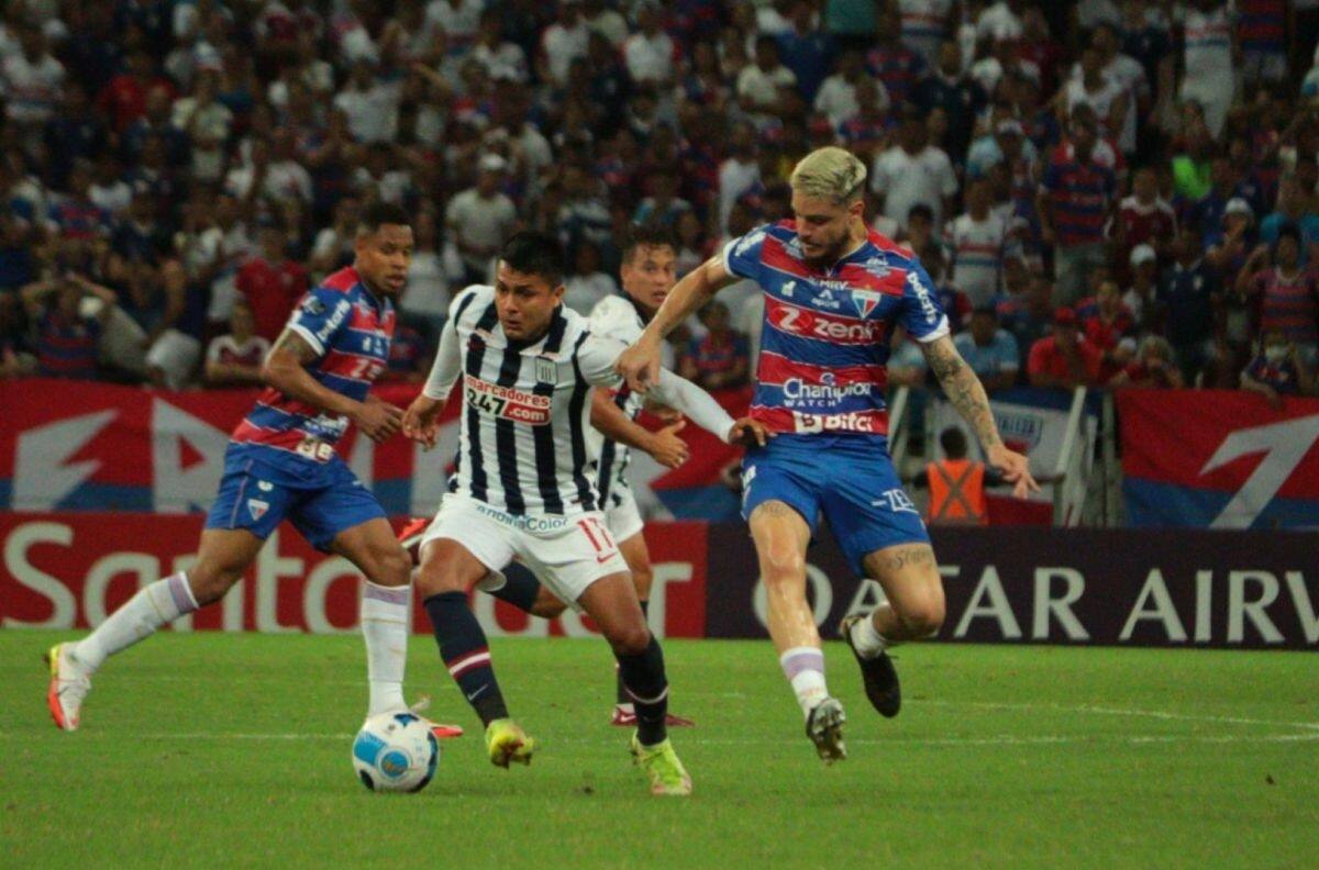 ¿A qué hora juegan Alianza Lima vs Fortaleza por el grupo de Colo Colo en la Copa Libertadores?