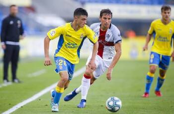 Así juega Pedri, la joya de 16 años que podría llegar a Barcelona