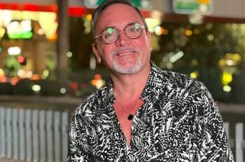 De Quique Neira a María Luisa Godoy: Lucho Jara celebró una íntima fiesta con famosos por el lanzamiento de su nuevo disco