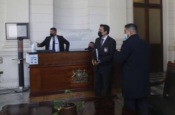 Caso Rojas Vade: PDI llega a la Convención por primeras diligencias