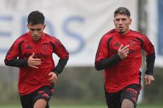 Un camión de plata: revelan los millones que recibirá Colo Colo por las ventas de Vicente Pizarro y Alan Saldivia