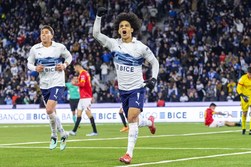 Atención la UC: Eduard Bello se va de Barcelona y es jugador libre. Foto: Felipe Escobedo