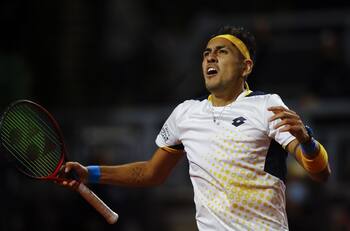 Alejandro Tabilo volvió a barrer con Cristian Garin y lo eliminó en el debut del ATP de Múnich