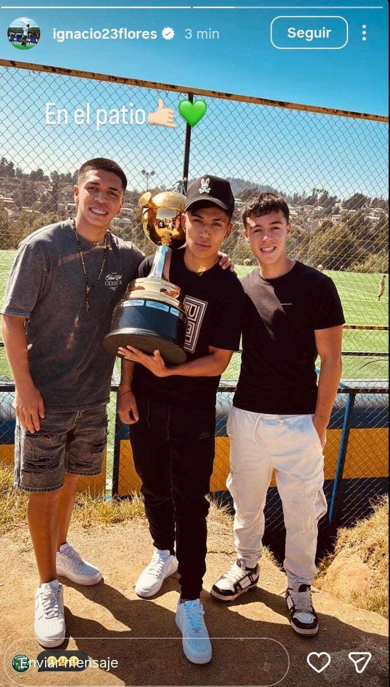 El jugador juvenil de Wanderers publicó polémico posteo en sus historias.