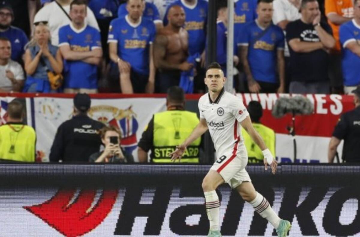VIDEO | El penal de Rafael Santos Borré que le dio la Europa League al Eintracht Frankfurt