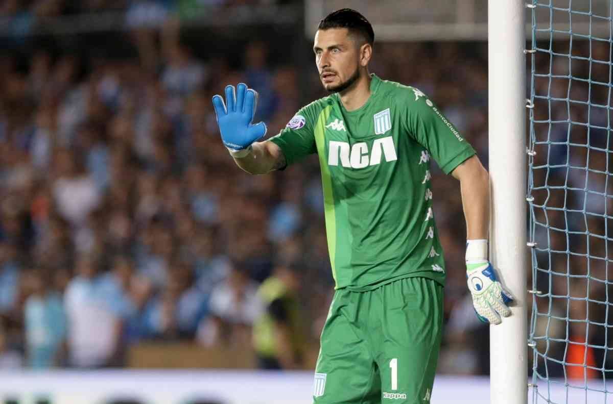 Gabriel Arias elogió a Juan Antonio Pizzi y se ilusiona en Racing: "Va a llegar el título internacional"