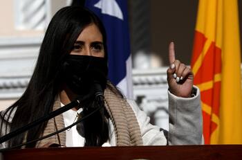 Ripamonti asumió como alcaldesa de Viña, deslizando crítica a antigua gestión