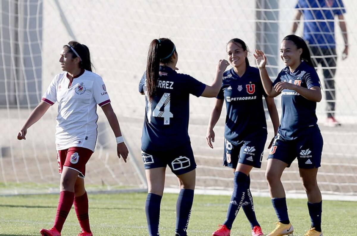 Fútbol Femenino: La U le propinó escandalosa goleada a Deportes La Serena