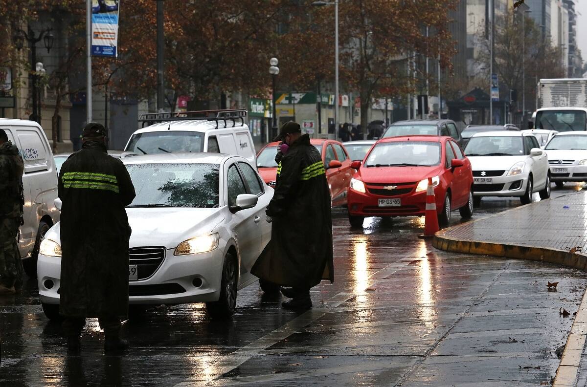 Gobierno anunció el inicio de la restricción vehicular en la Región Metropolitana