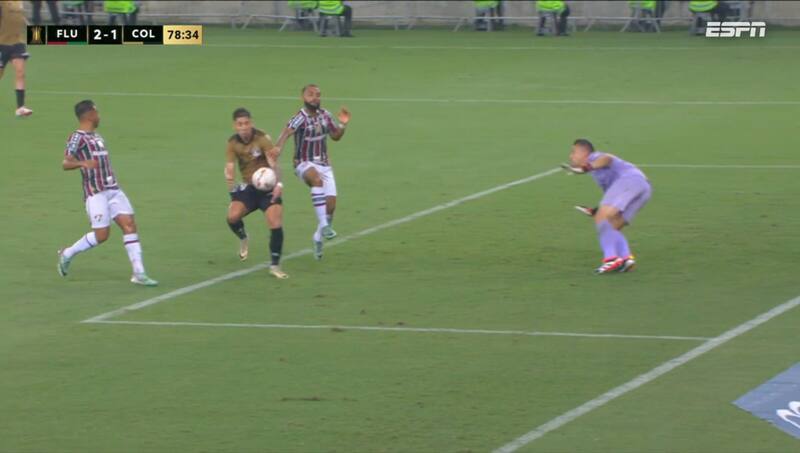 Gol anulado a Colo Colo vs Fluminense en Copa Libertadores