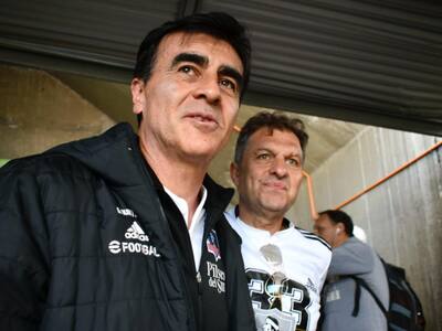 Esto respondió Aníbal Mosa por el posible retorno de Gustavo Quinteros a Colo Colo