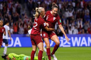 El gol con el que Inglaterra venció a Argentina en el Mundial Femenino