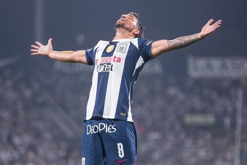 es una de las opciones para reforzar a Club Universitario.