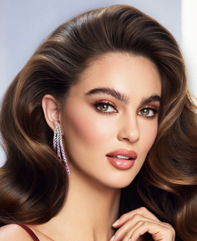 La modelo es representante de Huechuraba.