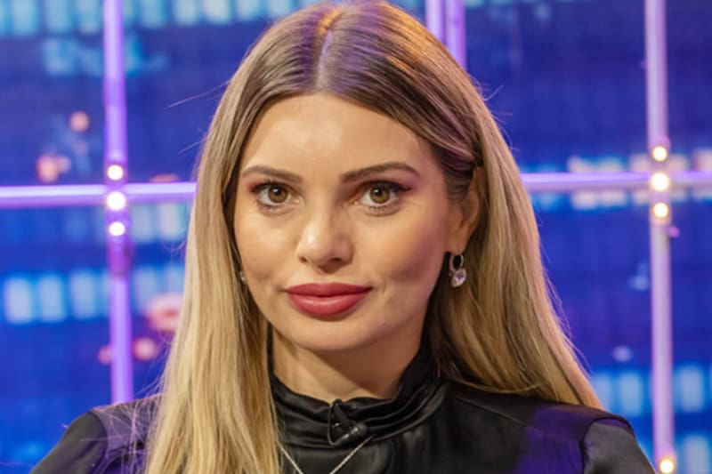 asegura que está soltera.