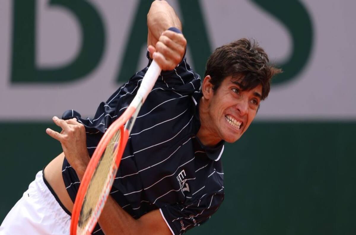 Cristian Garin se llena de confianza y avanzó a tercera ronda de Roland Garros en trabajado partido