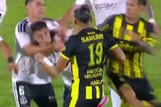 VIDEO | Hubo dos expulsados: la pelea que se armó al final del partido entre Colo Colo y Peñarol