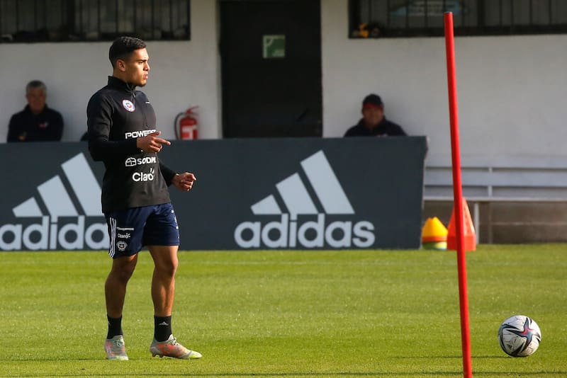 entrenando en La Roja. Foto: Aton.