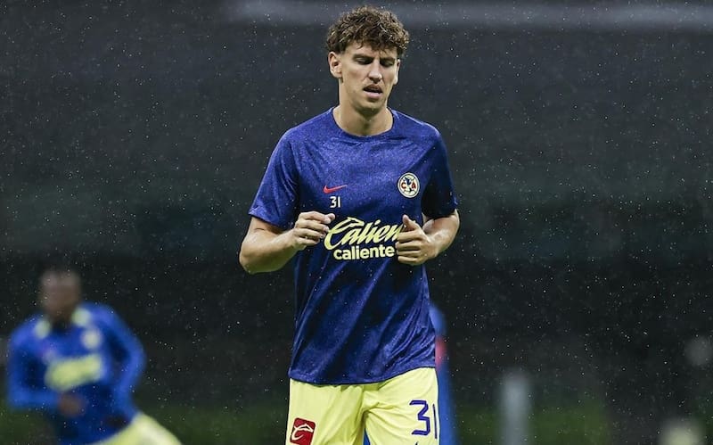 tendría que cumplir con cláusulas de disciplina si quiere continuar en América.