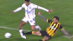 VIDEO | Y en la Libertadores: la patada más criminal en lo que va de 2025 en el fútbol internacional