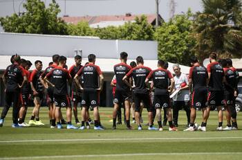 Nuevo Juan Pinto Durán se construirá en el cerro Chena