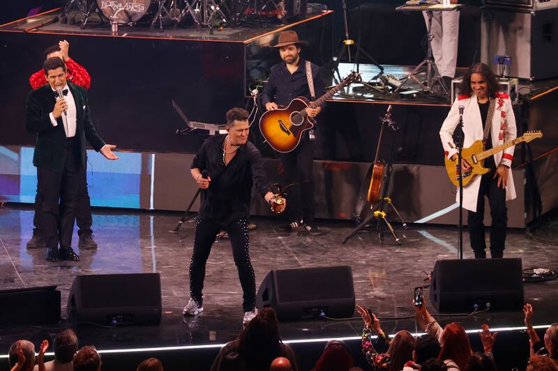 El cantante colombiano se lució en el Festival de Viña 2025.