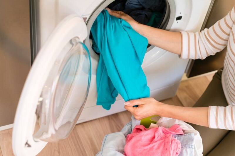 Usar la temperatura incorrecta puede dañar tu ropa.