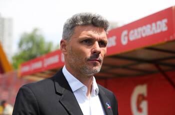 Pablo Guede puede dejar a Fernando Ortiz sin uno de sus fichajes favoritos para Colo Colo