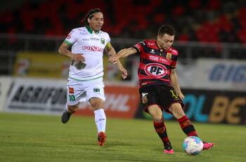 Desde colchones hasta transportes marítimos: los principales auspicios de los clubes en la Primera B