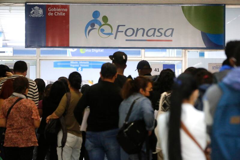 Conoce los pasos para postular a una de las ofertas laborales en Fonasa.