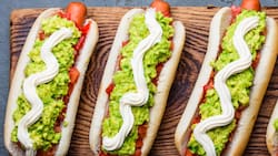 Efemérides de HOY 24 de mayo: Se celebra el Día del Completo y nace un club de fútbol histórico