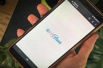 OnlyFans presenta su lado más oscuro a casi un mes del cierre de su contenido explícito