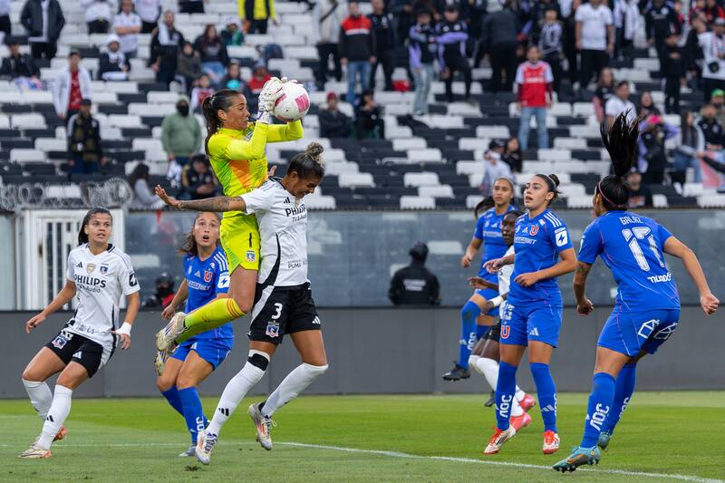 Más de 14 mil espectadores vieron el triunfo de Colo Colo en el Monumental. Foto: Felipe Escobedo/En Cancha.