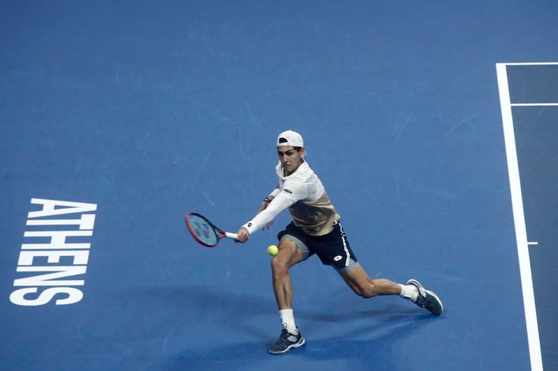 El chileno volvió a hacer sufrir a Djokovic. EFE