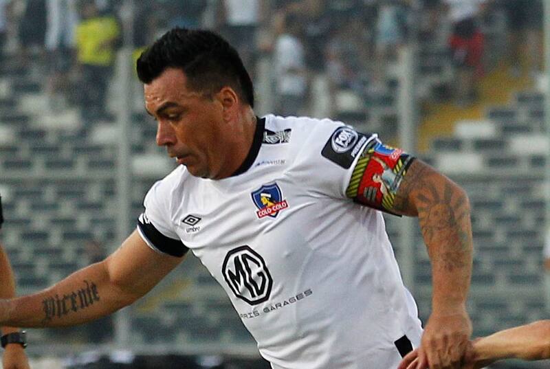 Futbol, Colo Colo vs Palestino.
Primera fecha, campeonato nacional 2020
El jugador de Colo Colo Esteban Paredes controla el balon durante el partido de primera division realizado en el estadio Monumental de Santiago, Chile.
28/01/2020
Dragomir Yankovic/Photosport
Football, Colo Colo vs Palestino.
First date, National Championship 2020
Colo Colo's player Esteban Paredes controls the ball during first division football match held at the Monumental stadium in Santiago, Chile.
28/01/2020
Dragomir Yankovic/Photosport