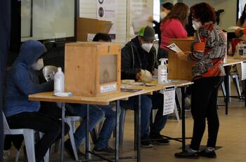Elecciones Primarias: Cuándo se publica nómina de vocales de mesa y qué plazo hay para excusarse