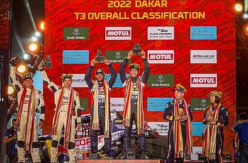 VIDEO | "El triunfo es para Chile": la alegría y emoción de "Chaleco" López tras ganar su tercer Rally Dakar