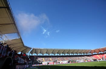 El estadio sureño que no sufre con la lluvia: “Es uno de los mejores de Chile”