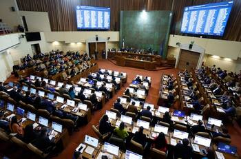 Gastos operacionales de parlamentarios: ¿Quiénes son los que han gastado más recursos del Estado?