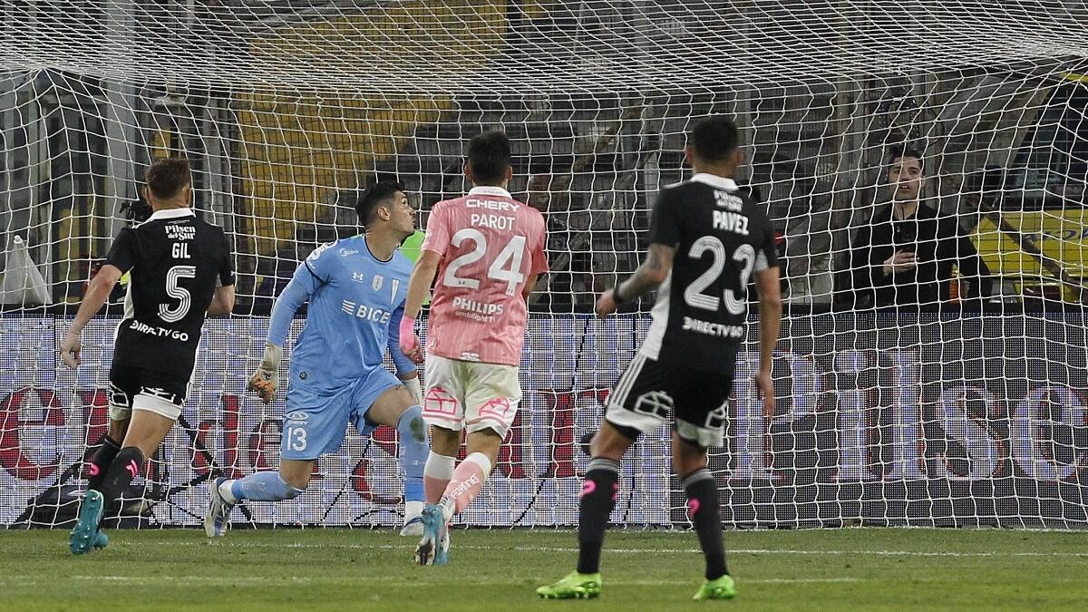 No se sacaron ventaja: Colo Colo y Universidad Católica igualaron sin goles en el Monumental