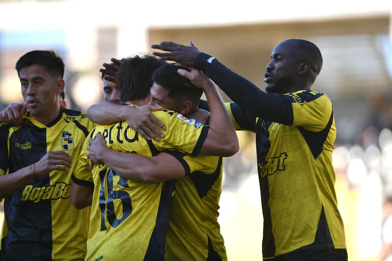 Los Piratas van punteros en el Campeonato Nacional. Foto: Aton