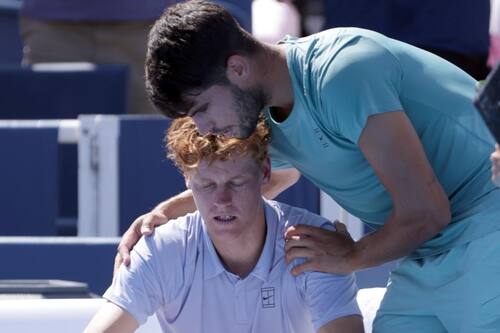 Sinner explicó por qué decidió retirarse en la final de Cincinnati ante Alcaraz: “Pensé que...”