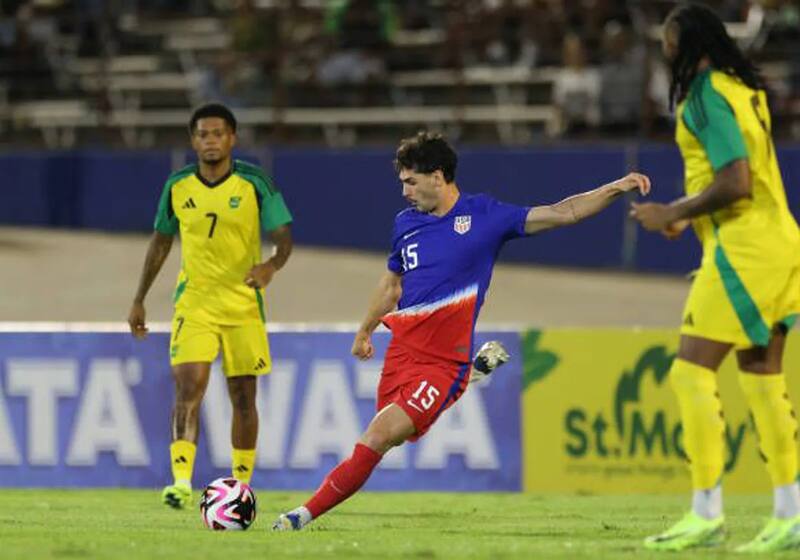 Johnny Cardoso salió lesionado del duelo de Estados Unidos vs. Jamaica.