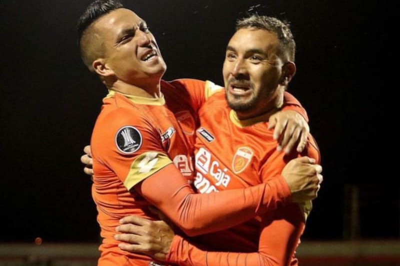 Carlos Escobar anotó el primer gol de la Copa Libertadores.