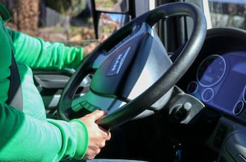 ¿Cómo acceder a los cursos gratuitos de conducción del Sence?