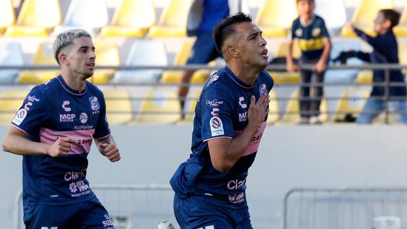 Todo o nada: las barreras que debe sortear la U para concretar el fichaje de Rodrigo Contreras