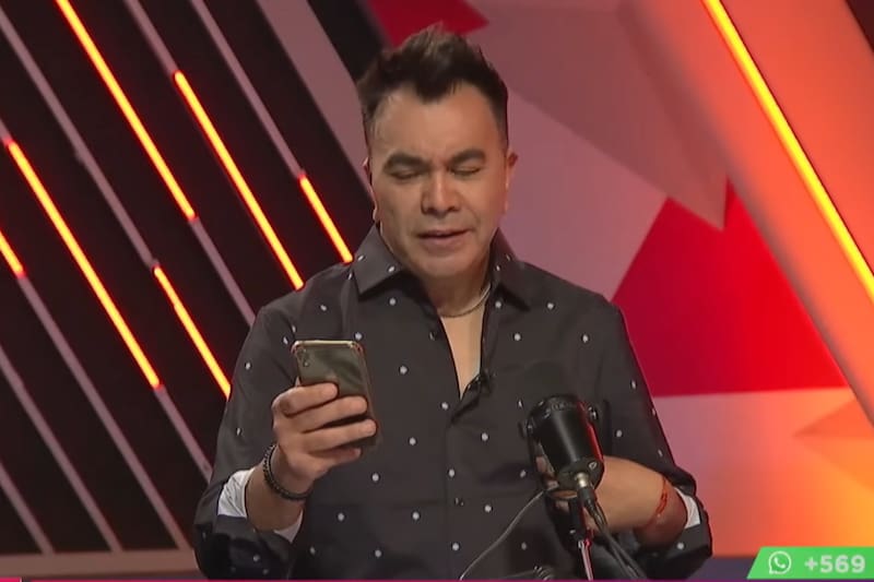 Luis Sandoval opinando sobre las últimas novedades relacionadas con Pamela Díaz.