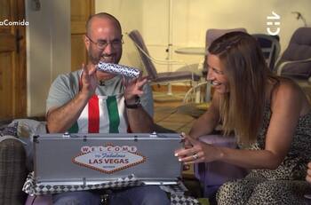 El particular regalo que rememoró la alocada propuesta de matrimonio de Fernando Gómez-Rovira en Las Vegas