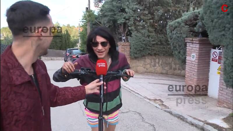 Sheila Devil, hija de Camilo Sesto, concede extraña entrevista