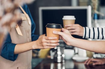 Copec compra a Falabella su participación en reconocida cafetería en Chile